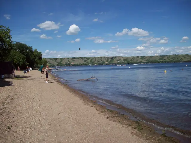 Beach on Echo Lake at B-Say-Tah Point